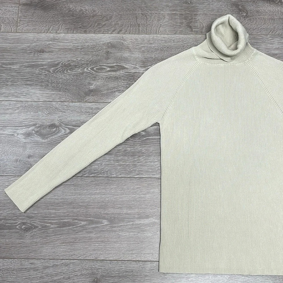 525 America Ribbed Knit Turtleneck Sweater M - Picture 4 of 14
